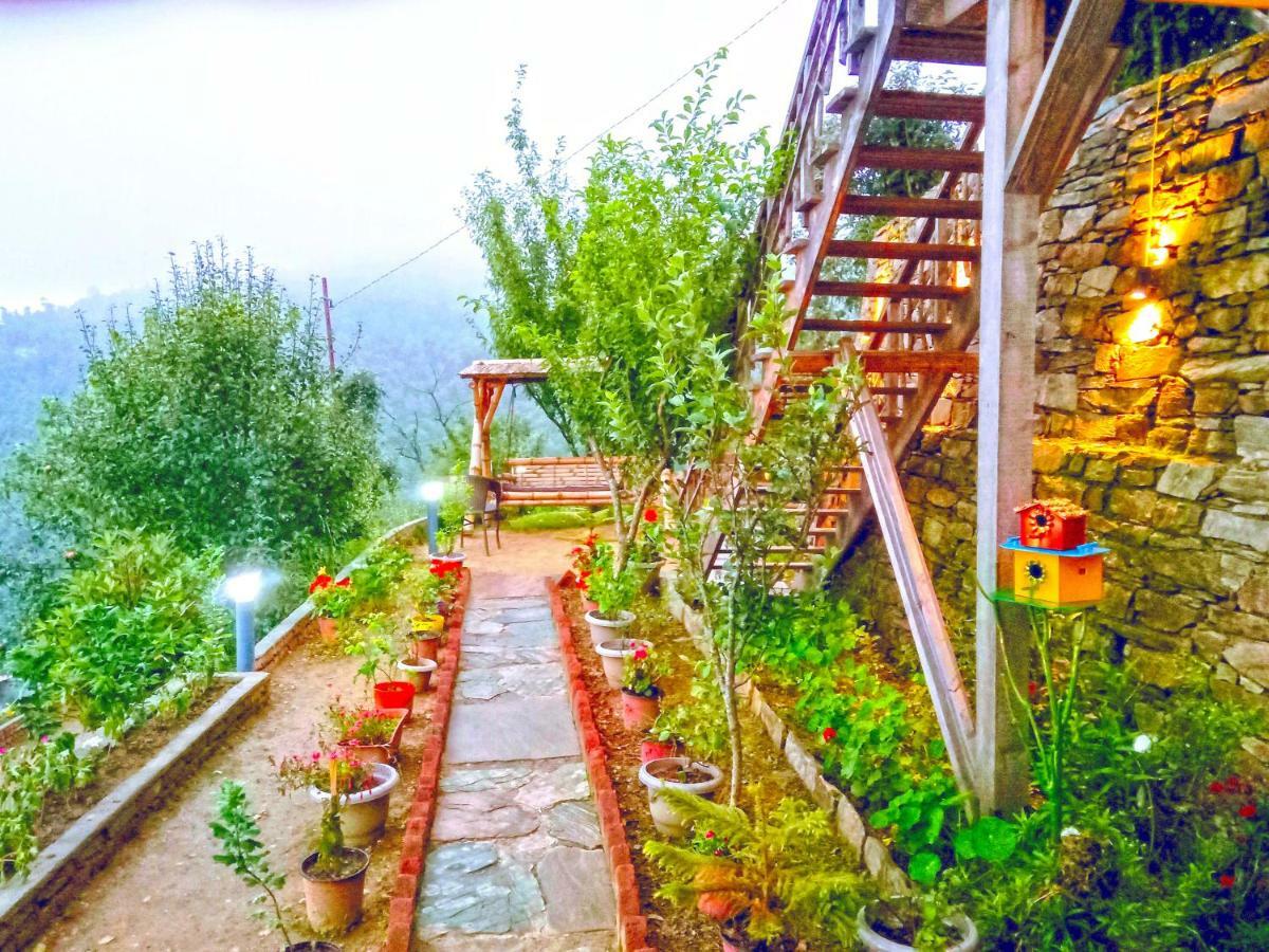 Treehouse Resort Mukteshwar Exterior foto